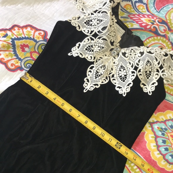 Vintage Jessica McClintock off shoulder velvet gown - Picture 15 of 16